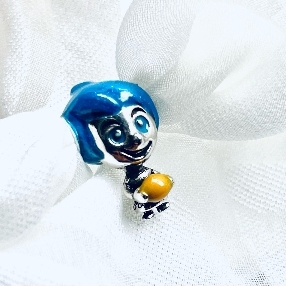 🌟 NWOT Joy Memory Orb Charm ✨ - Picture 2 of 9
